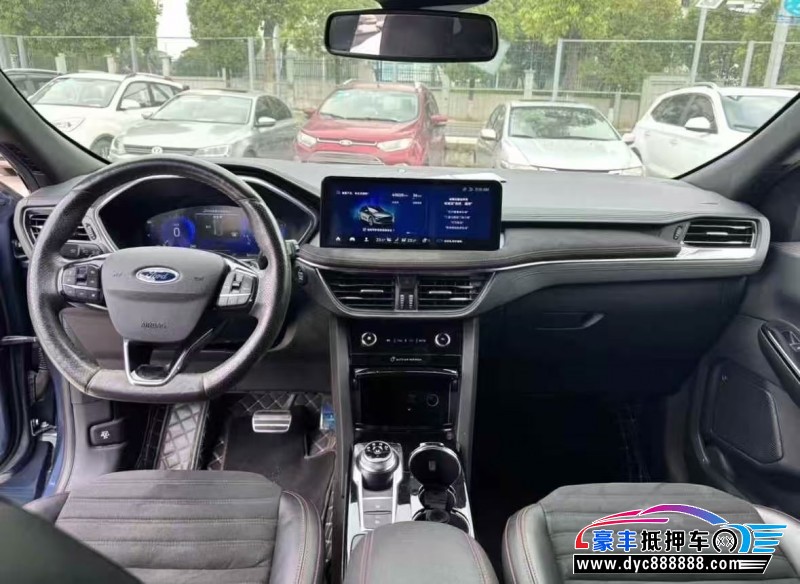 20年福特锐际轿车抵押车出售