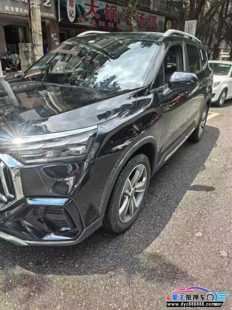 24年吉利豪越轿车抵押车出售