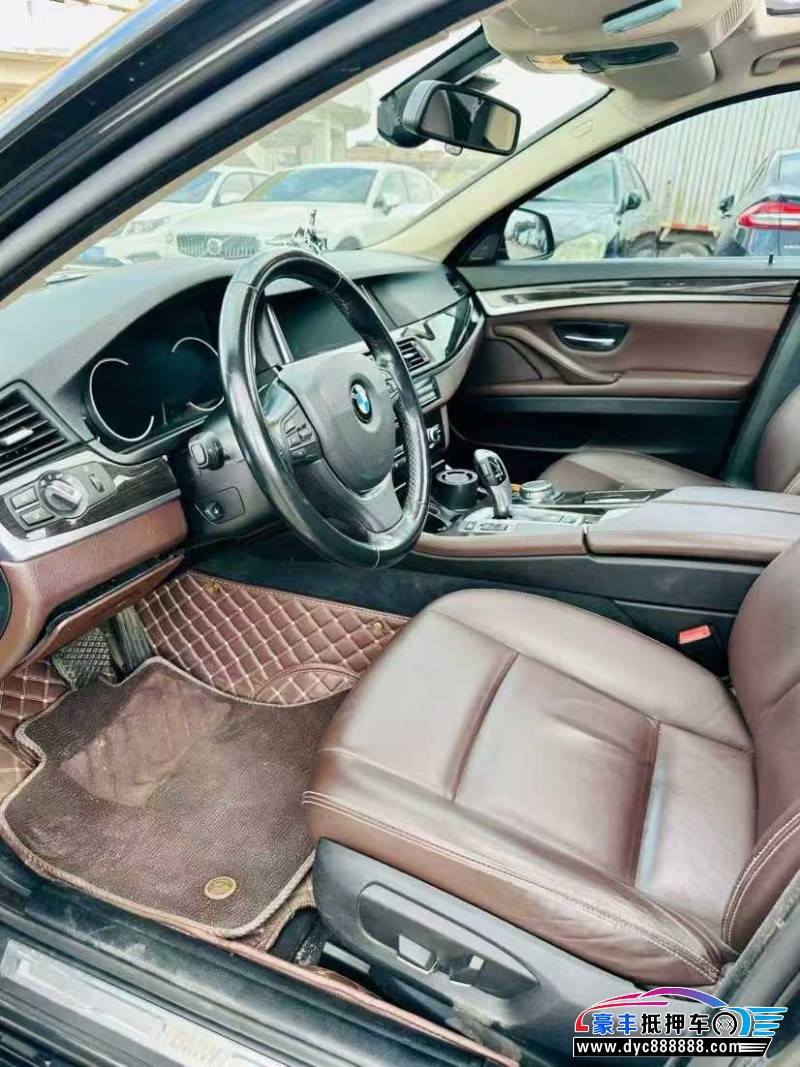 17年宝马5系轿车抵押车出售