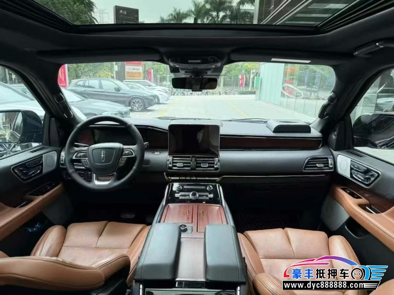 21年林肯领航员轿车抵押车出售