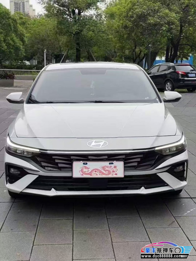 24年现代伊兰特轿车抵押车出售