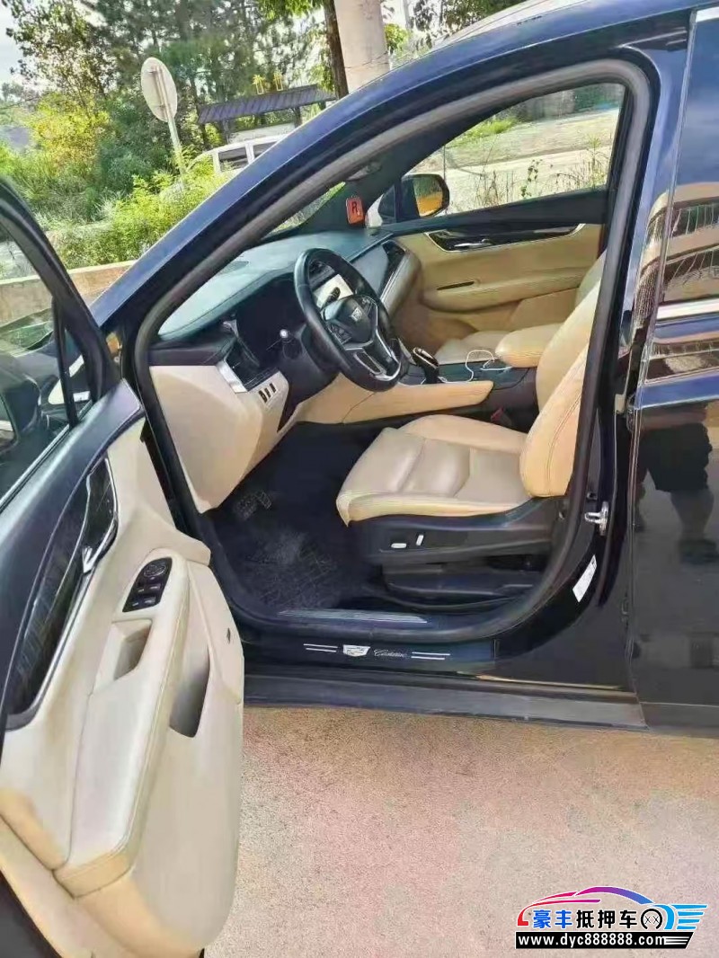 17年凯迪拉克XT5SUV抵押车出售