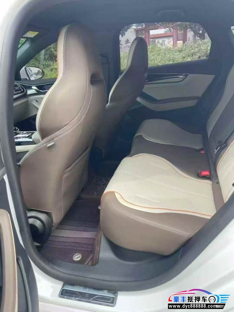 24年比亚迪秦轿车抵押车出售