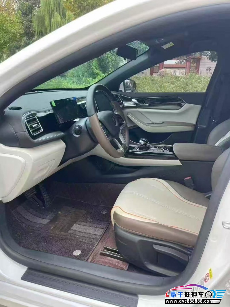 24年比亚迪秦轿车抵押车出售