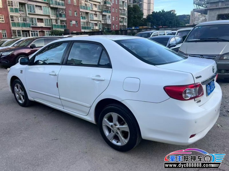 11年丰田卡罗拉轿车抵押车出售