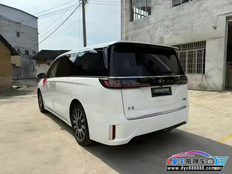 25年岚图梦想家轿车抵押车出售