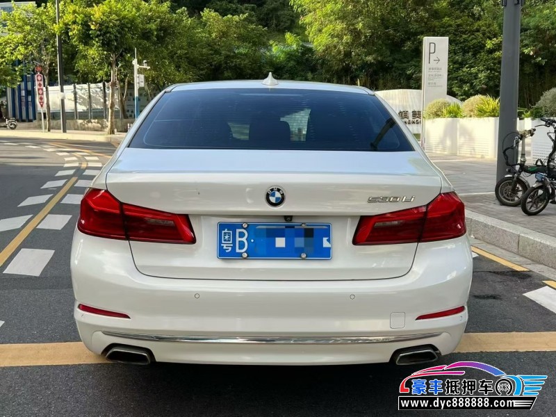 19年宝马5系轿车抵押车出售