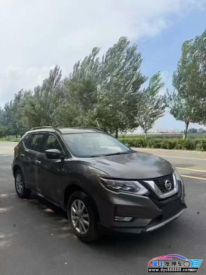 17年日产奇骏轿车抵押车出售