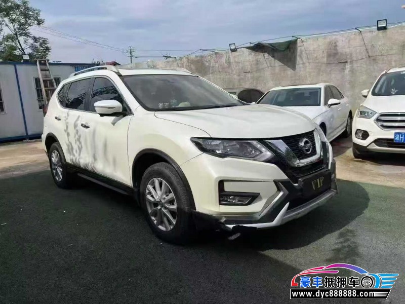 19年日产奇骏轿车抵押车出售