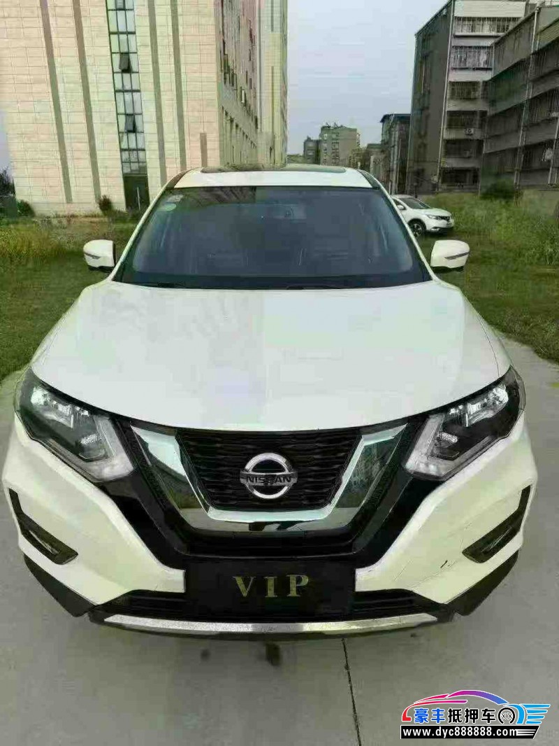 18年日产奇骏轿车抵押车出售