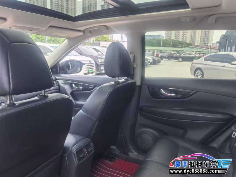 19年日产奇骏轿车抵押车出售