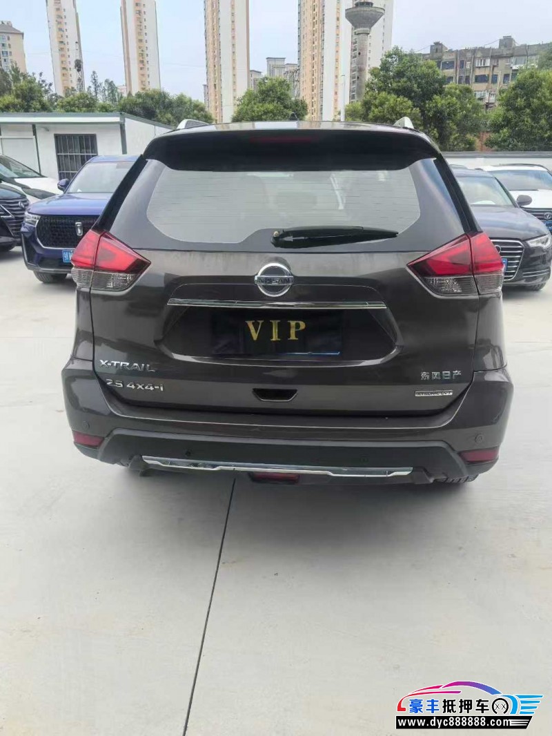 19年日产奇骏轿车抵押车出售