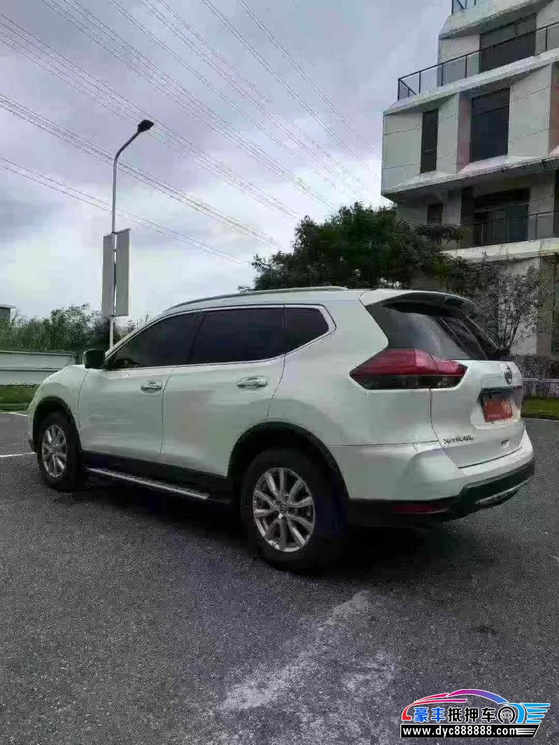 24年日产奇骏轿车抵押车出售