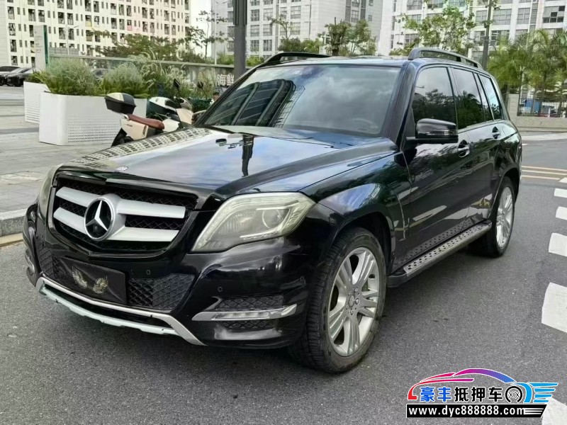 13年奔驰GLK轿车抵押车出售
