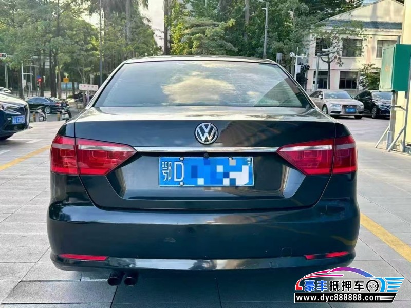 17年大众朗逸轿车抵押车出售