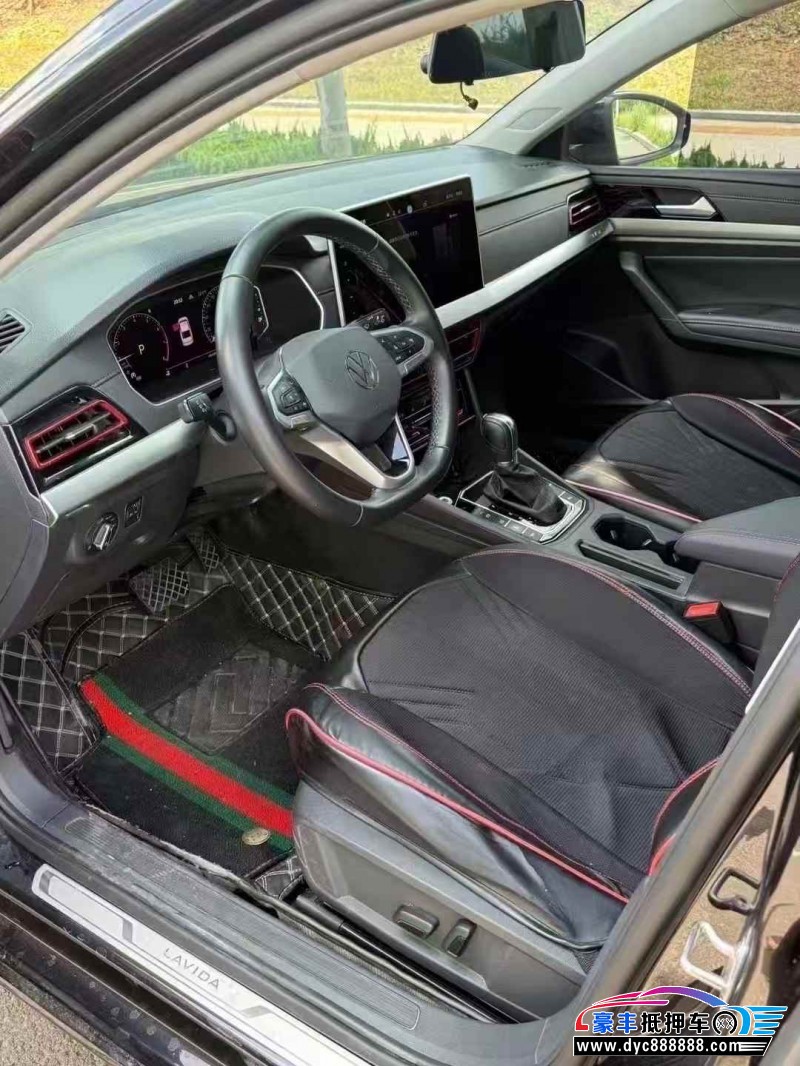 22年大众朗逸轿车抵押车出售