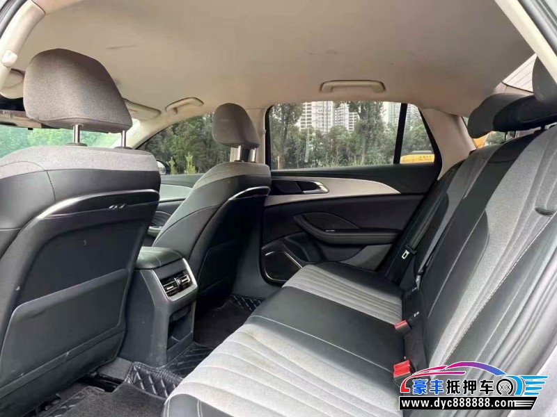 23年红旗H5轿车抵押车出售