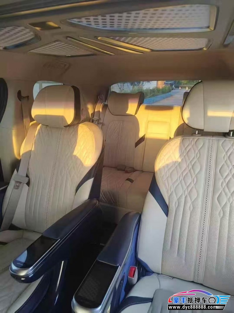 21年别克GL8轿车抵押车出售