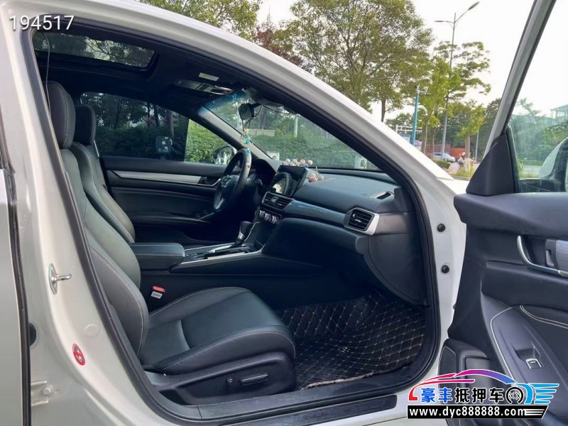 22年本田英诗派轿车抵押车出售