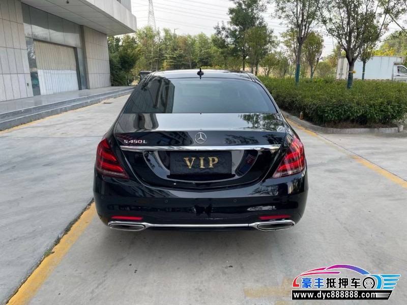 15年奔驰S轿车抵押车出售