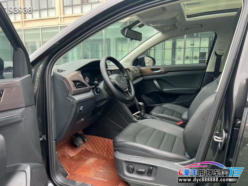 22年大众途岳轿车抵押车出售