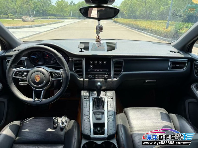 18年保时捷Macan迈凯轿车抵押车出售