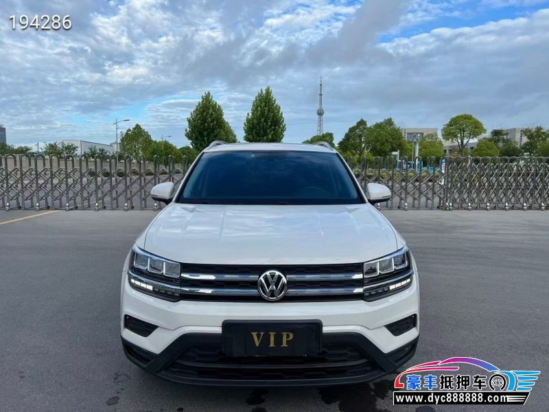 20年大众途岳轿车抵押车出售