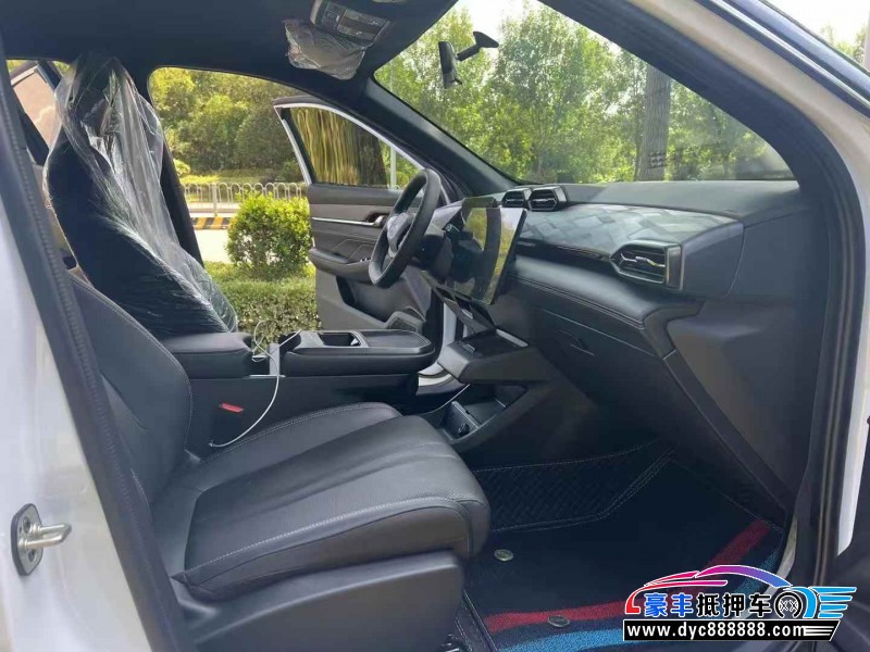 25年东风风神L7轿车抵押车出售