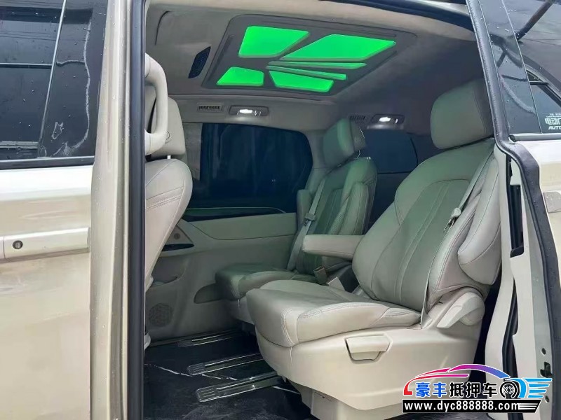 23年别克GL8轿车抵押车出售