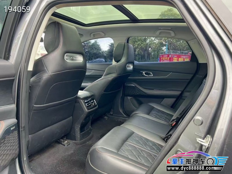 21年长安长安UNI轿车抵押车出售