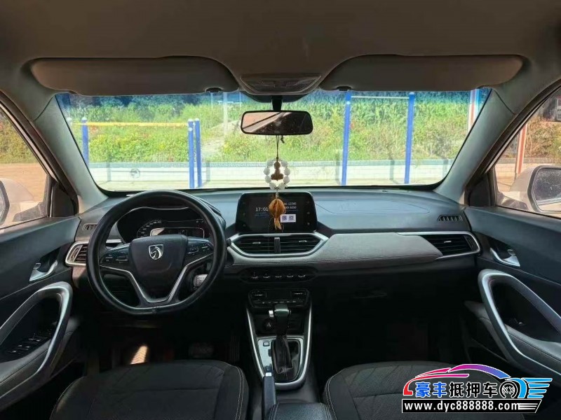 20年宝骏510轿车抵押车出售