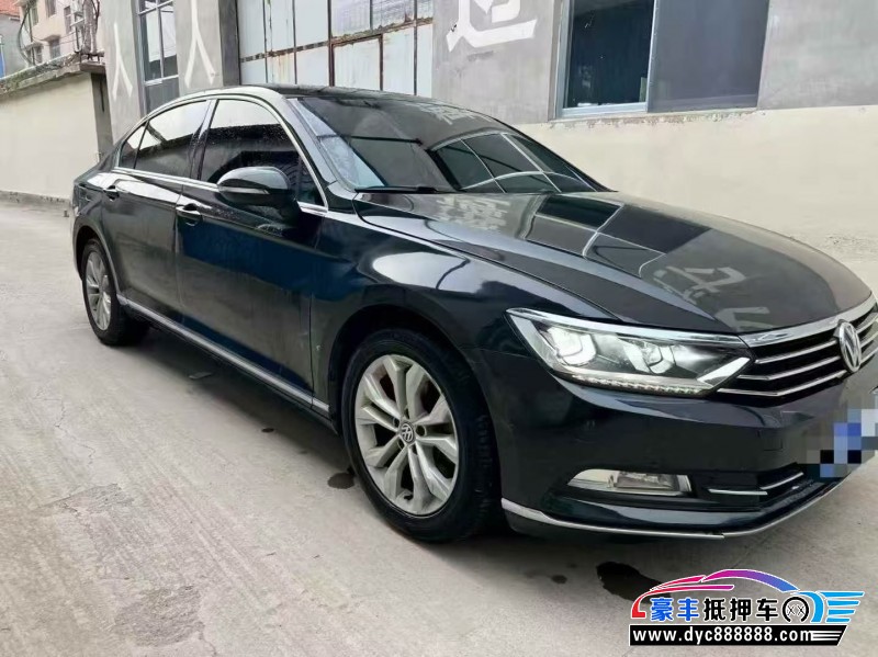 19年大众迈腾轿车抵押车出售