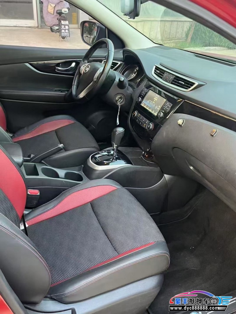 17年日产逍客SUV抵押车出售