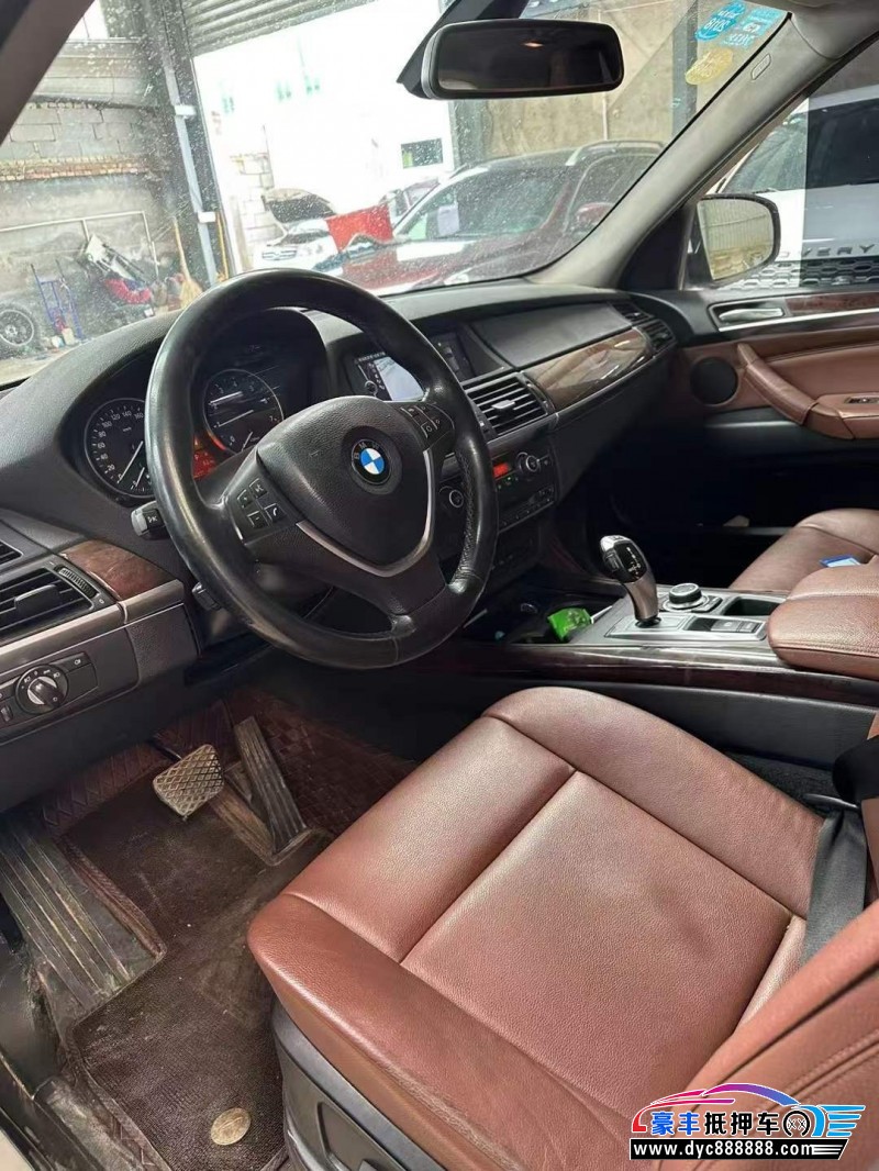 14年宝马X5SUV抵押车出售