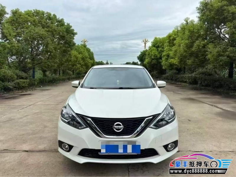 22年日产轩逸轿车抵押车出售