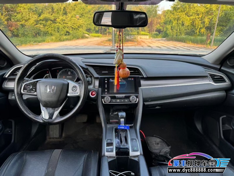 22年本田思域轿车抵押车出售