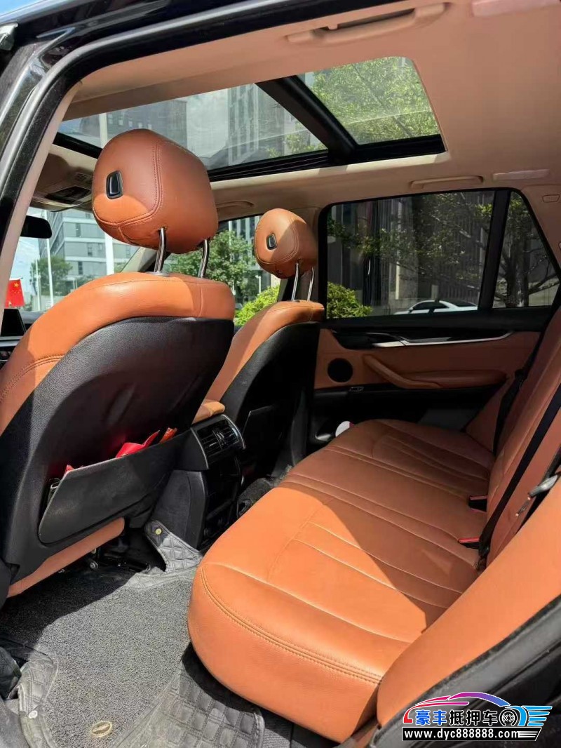 15年宝马X5轿车抵押车出售