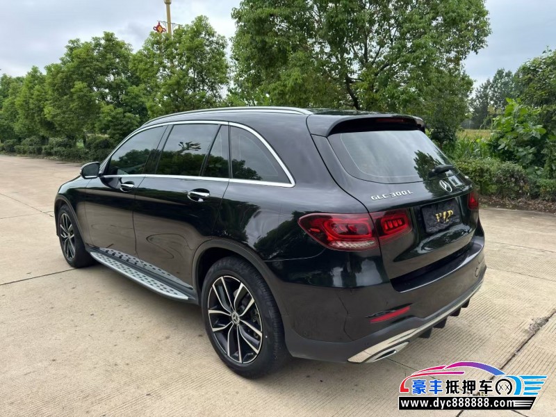 20年奔驰GLC轿车抵押车出售