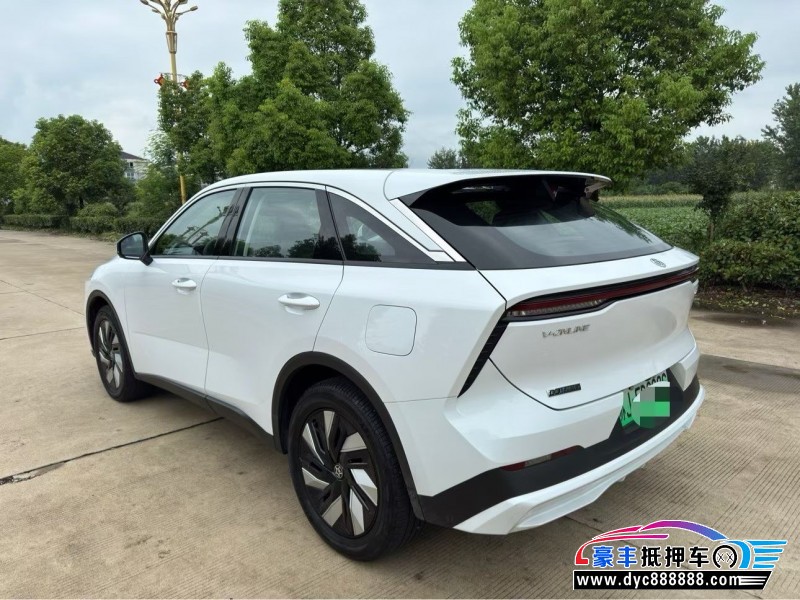 25年启辰大V轿车抵押车出售