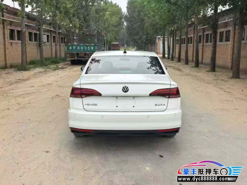 22年大众宝来轿车抵押车出售