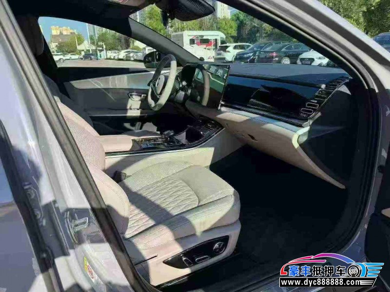 25年比亚迪汉轿车抵押车出售