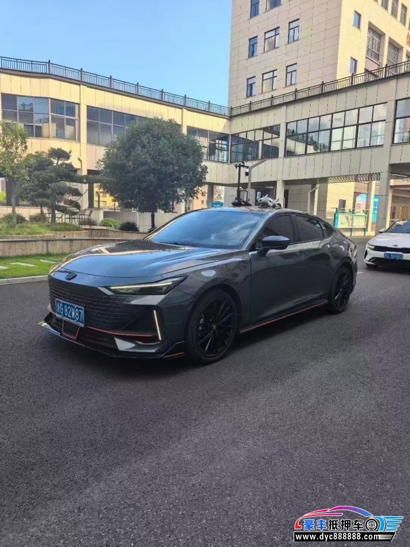 23年长安长安UNI轿车抵押车出售