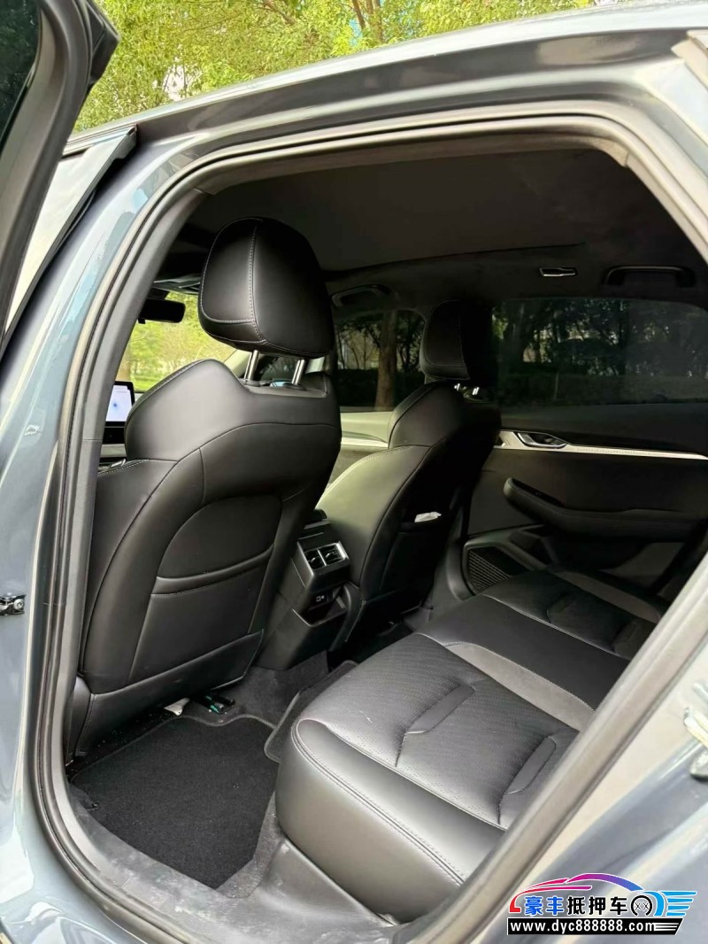 24年吉利星瑞轿车抵押车出售