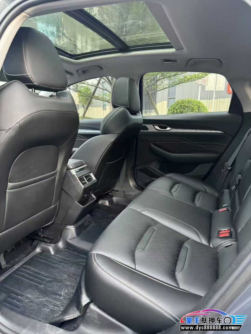 23年吉利星瑞轿车抵押车出售