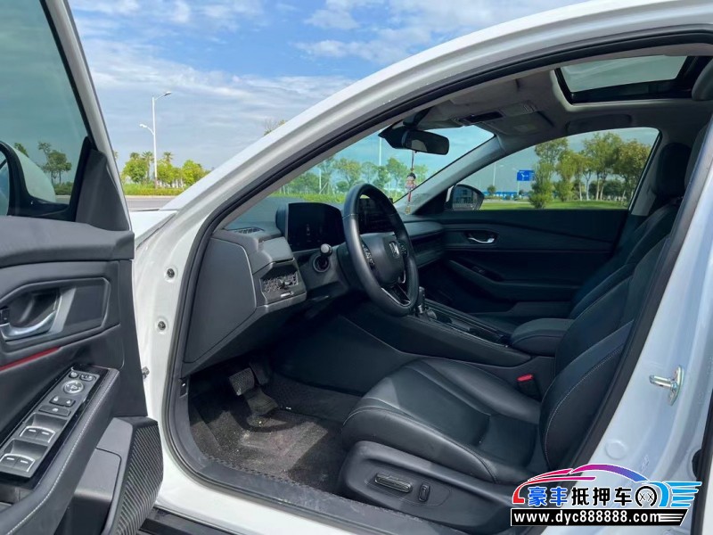 23年本田雅阁轿车抵押车出售