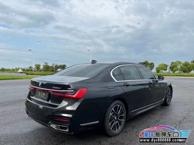 17年宝马7系轿车抵押车出售