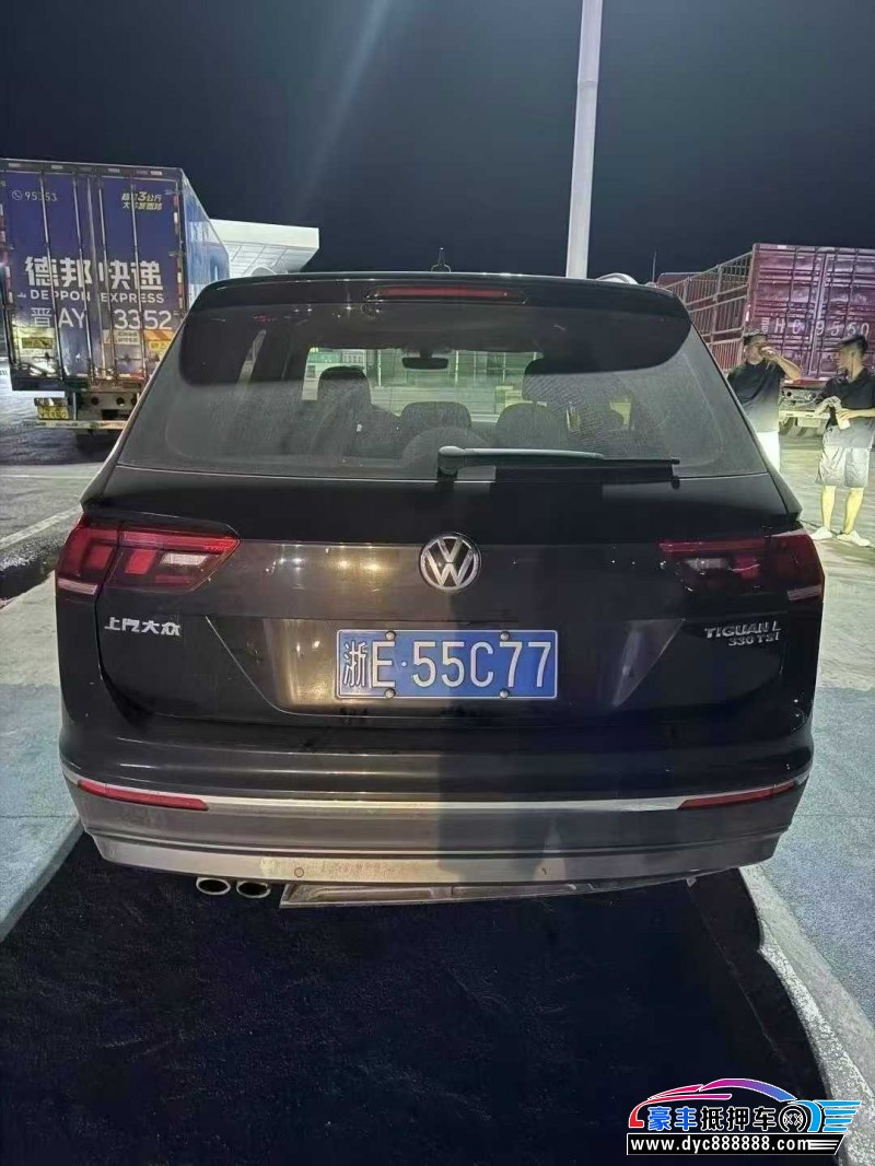 18年大众途观轿车抵押车出售