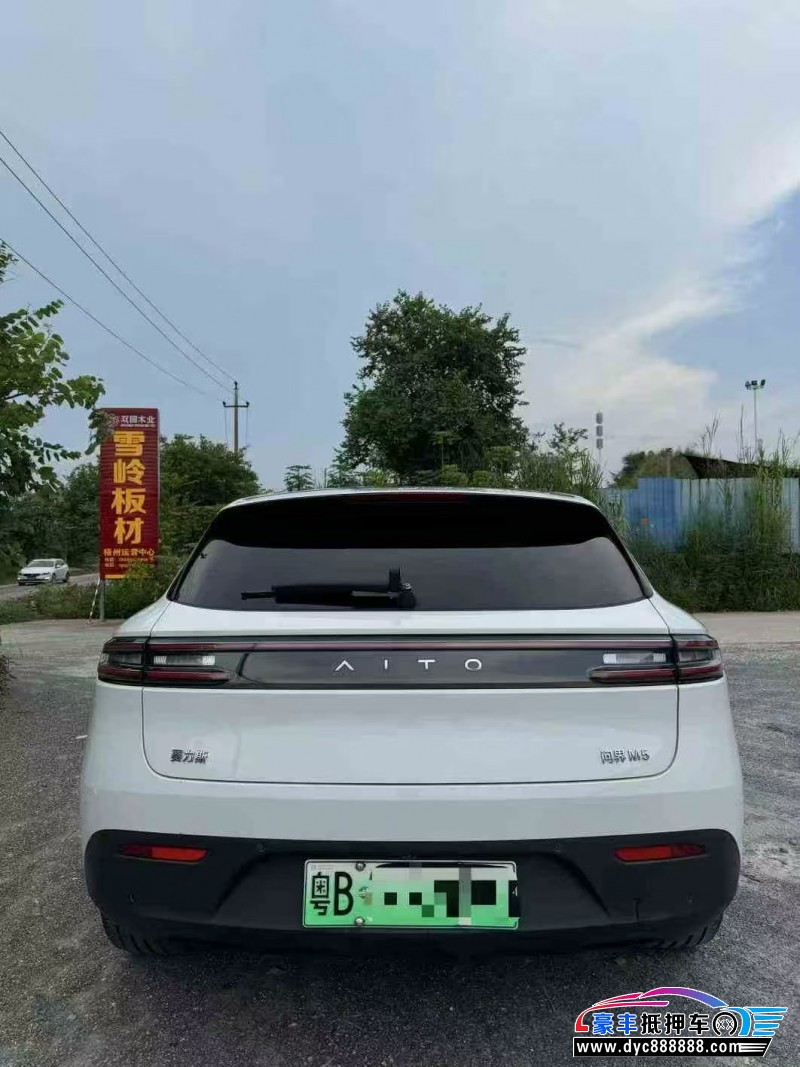 22年华为问界轿车抵押车出售