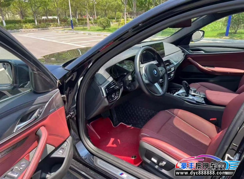 23年宝马5系轿车抵押车出售