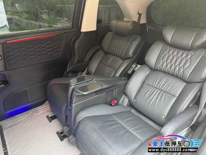 24年本田艾力绅轿车抵押车出售